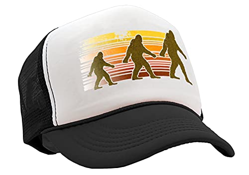 The Goozler - Sasquatch Walking - Squatch Hunter spookin - Vintage Retro Style Trucker Cap Hat