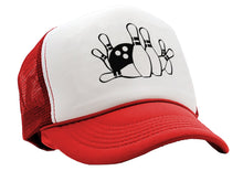 Load image into Gallery viewer, BOWLING - Five Panel Retro Style TRUCKER Cap
